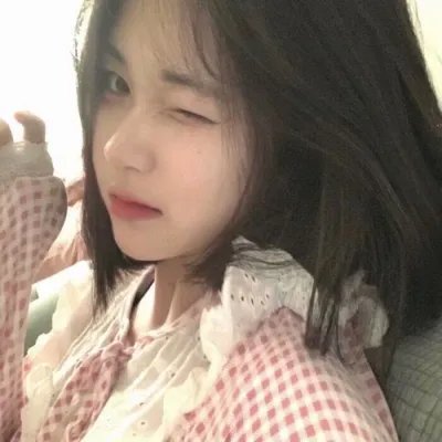 茜拉